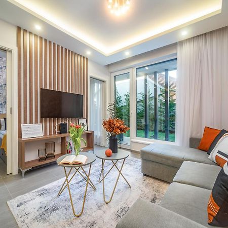 LaVida Deluxe villa Hajdúszoboszló Hajduszoboszlo Exterior foto