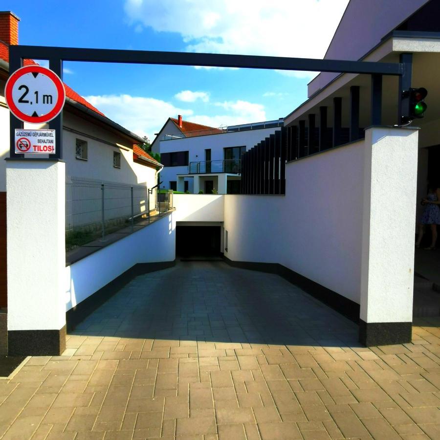 LaVida Deluxe villa Hajdúszoboszló Hajduszoboszlo Exterior foto